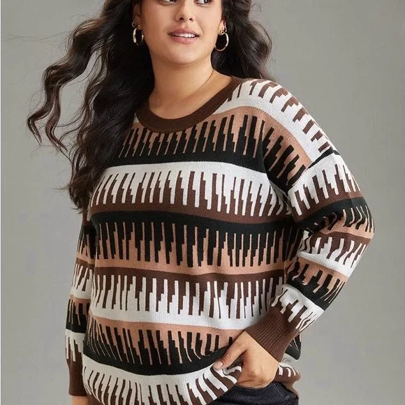 BloomChic Multicolor Geometric Sweater - Picture 7 of 10